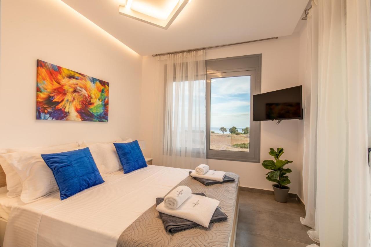 Dorieus Villa Lakhania Luaran gambar